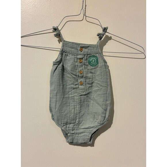 NWT Carter's Little Planet Green 100% Organic Cotton Romper - 6M - Picture 1 of 3